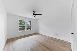 1514 Wirt Rd, Houston, TX 77055 - Photo 17