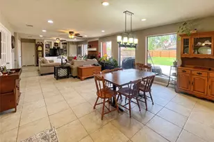 49 Colony Square, Angleton, TX 77515 - Photo 7