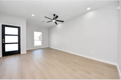 9826 Nedwald Street, Houston, TX 77029 - Photo 13