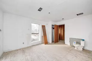 10340 Rebel Rd, Houston, TX 77016 - Photo 39