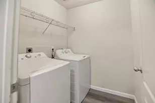 10635 Goldfinch Rd, Baytown, TX 77523 - Photo 13