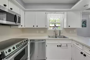 27132 S Harlan Ln, Conroe, TX 77385 - Photo 15