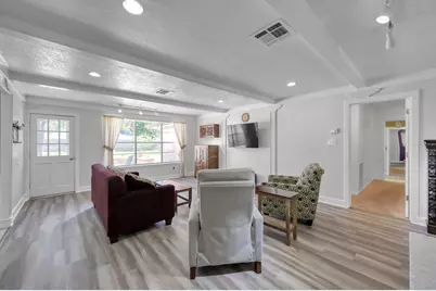 27132 S Harlan Lane, Conroe, TX 77385 - Photo 9