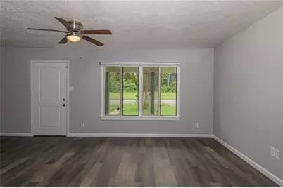 6811 Mike Street, Hitchcock, TX 77563 - Photo 3