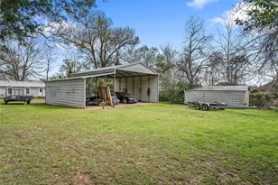 312 E Murchison St, Palestine, TX 75801 - Photo 13