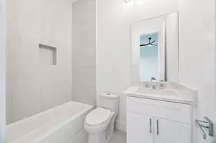 2122 Oatfield Dr, Houston, TX 77018 - Photo 27
