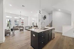 2122 Oatfield Dr, Houston, TX 77018 - Photo 15