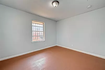 2946 Dragonwick Drive, Houston, TX 77045 - Photo 15