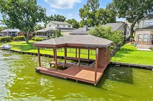 1046 Lake View Dr, Montgomery, TX 77356 - Photo 7