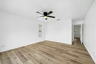 1046 Lake View Dr, Montgomery, TX 77356 - Photo 37