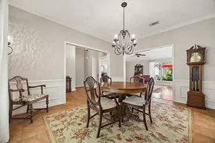 3007 W Steepbank Cir, Sugar Land, TX 77479 - Photo 9