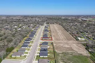 2406 Lightfoot Ln, Bryan, TX 77803 - Photo 33