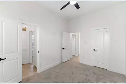 7809 Dyer St, Houston, TX 77088 - Photo 17