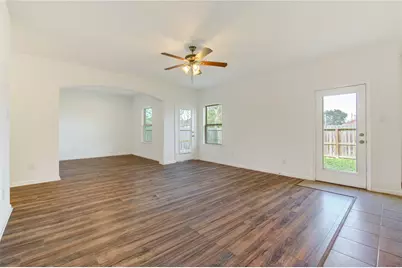 12726 Plummersville Street, Houston, TX 77072 - Photo 11