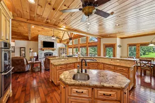 225 McGregor Dr, Brookeland, TX 75931 - Photo 17