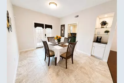11710 Southlake Drive #47, Houston, TX 77077 - Photo 9