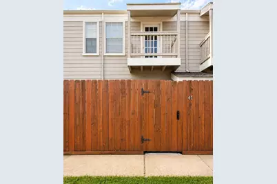 11710 Southlake Drive #47, Houston, TX 77077 - Photo 27