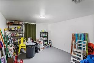 726 91st St, Galveston, TX 77554 - Photo 37