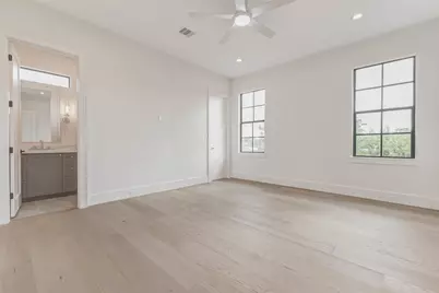 6911 Hartland Avenue, Houston, TX 77055 - Photo 43