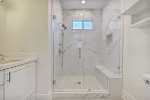3921 Ave P 1/2, Galveston, TX 77550 - Photo 19