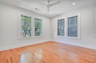 3921 Ave P 1/2, Galveston, TX 77550 - Photo 17