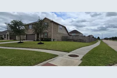 8702 Mugwort Drive, Richmond, TX 77469 - Photo 3
