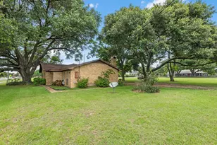 3310 2nd St, Pattison, TX 77466 - Photo 3