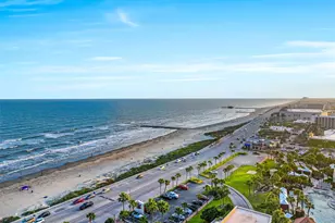 5220 Seawall Blvd, Galveston, TX 77551 - Photo 35