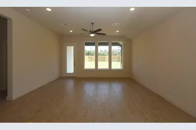 6901 Nubuck Drive, Montgomery, TX 77316 - Photo 5