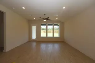 6901 Nubuck Dr, Montgomery, TX 77316 - Photo 5