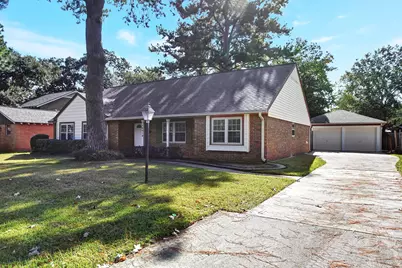 10513 Moorberry Lane, Houston, TX 77043 - Photo 3
