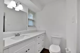 10513 Moorberry Ln, Houston, TX 77043 - Photo 19