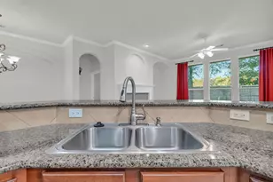 34 Windsor Bridge Dr, Conroe, TX 77384 - Photo 11