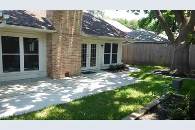11407 Briar Rose Drive, Houston, TX 77077 - Photo 37