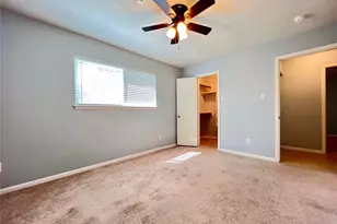11407 Briar Rose Dr, Houston, TX 77077 - Photo 25