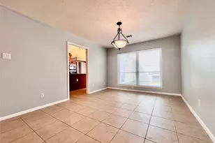 11407 Briar Rose Dr, Houston, TX 77077 - Photo 7