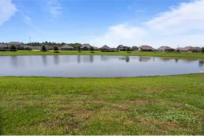 15322 Lake Front Drive, Mont Belvieu, TX 77523 - Photo 35