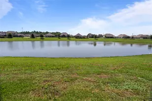 15322 Lake Front Dr, Mont Belvieu, TX 77523 - Photo 35