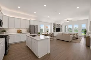 15322 Lake Front Dr, Mont Belvieu, TX 77523 - Photo 9
