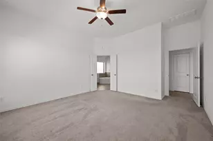 15322 Lake Front Dr, Mont Belvieu, TX 77523 - Photo 21