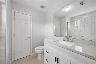 5911 Santa Cecilia Lane, Houston, TX 77017 - Photo 3