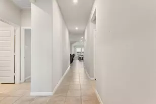 10402 Deussen Ln, Texas City, TX 77591 - Photo 5