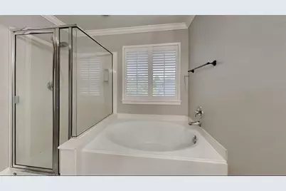 6219 Stoney Creek Drive, Pasadena, TX 77503 - Photo 11