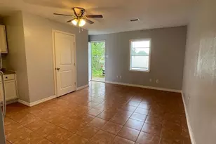 306 Lake Rd, Galveston, TX 77568 - Photo 3