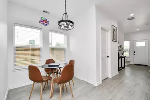 8406 Parnell St, Houston, TX 77051 - Photo 17