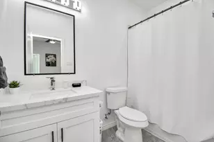 8406 Parnell St, Houston, TX 77051 - Photo 27