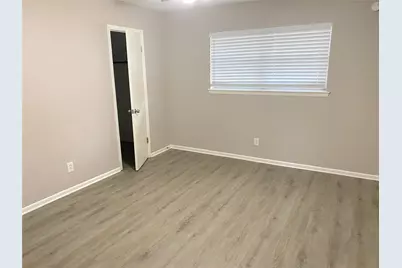 10122 Shadow Wood Drive #12, Houston, TX 77043 - Photo 11
