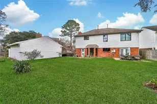 810 Noble Springs Rd, Houston, TX 77062 - Photo 25