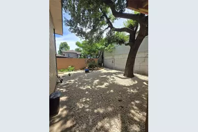 3910 Dallas Street #3, Houston, TX 77023 - Photo 7