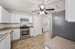 11950 Rolling Stream Dr, Tomball, TX 77375 - Photo 11